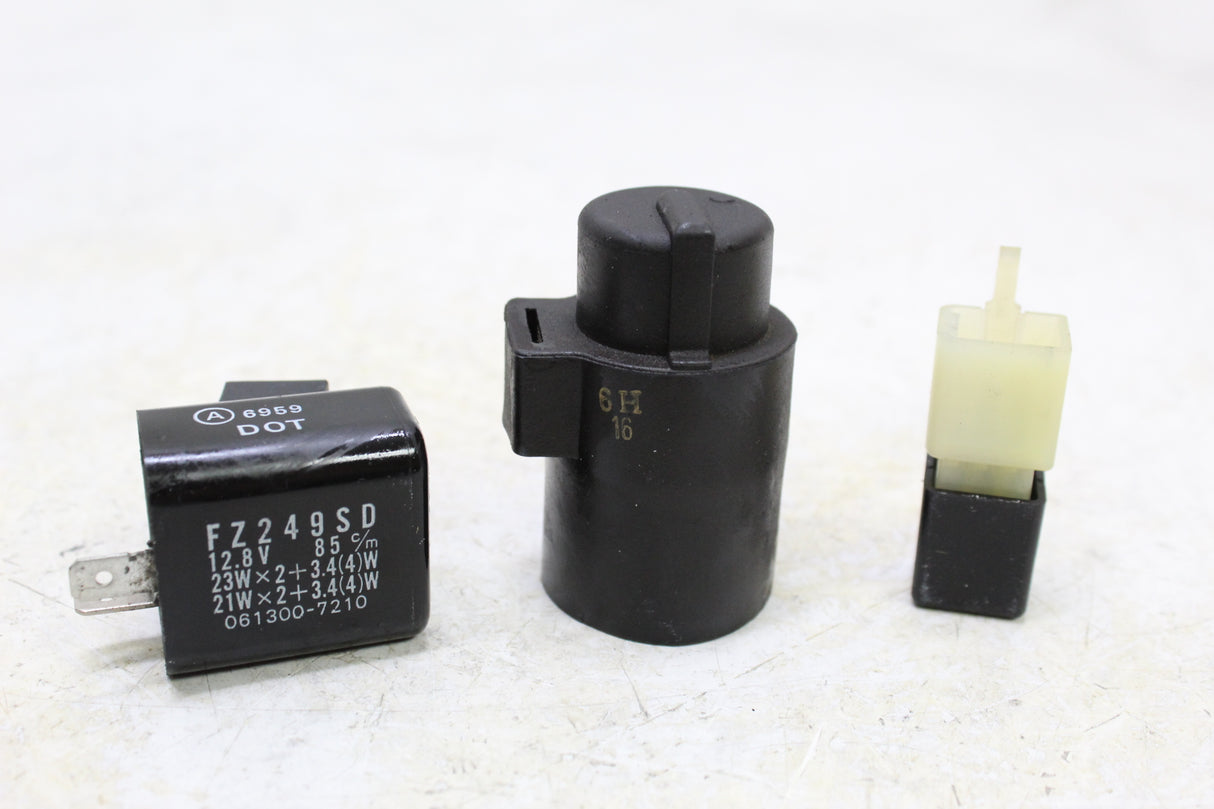 2007 Kawasaki KLR650 OEM RELAY SET