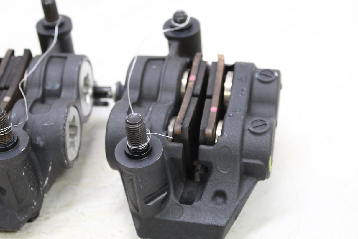 2017 Yamaha FZ10 OEM RIGHT LEFT FRONT BRAKE CALIPER SET PAIR CALIPERS