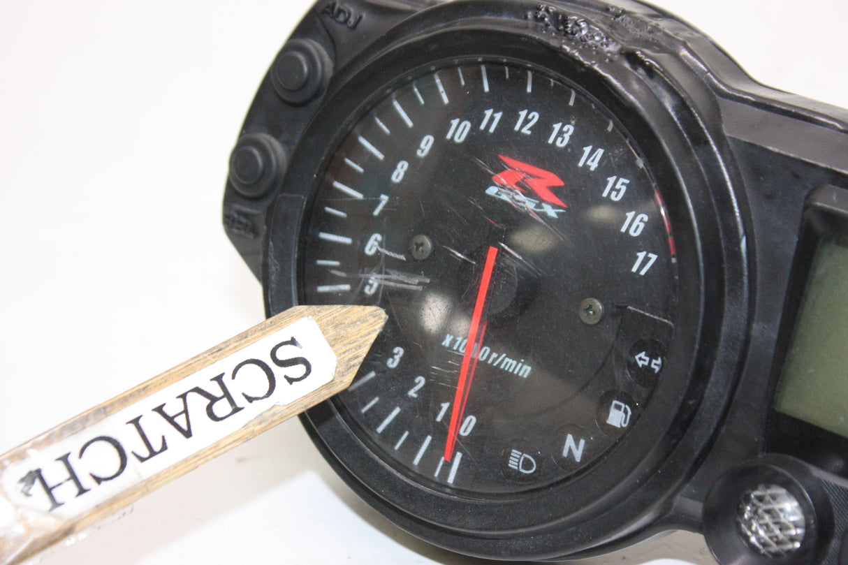 2005 Suzuki GSXR600 OEM SPEEDO TACH GAUGES DISPLAY CLUSTER SPEEDOMETER