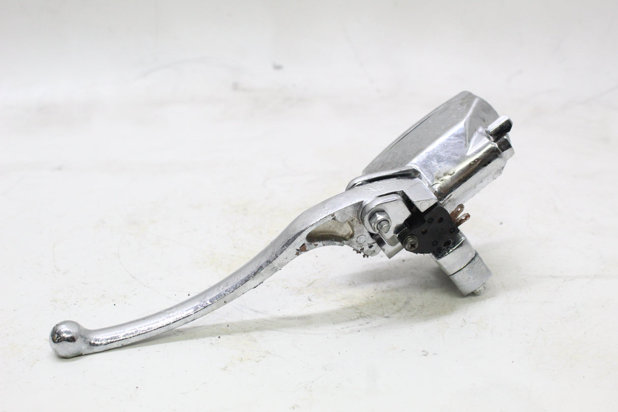 2007 YAMAHA XVS650 V STAR 650 OEM FRONT BRAKE MASTER CYLINDER LEVER