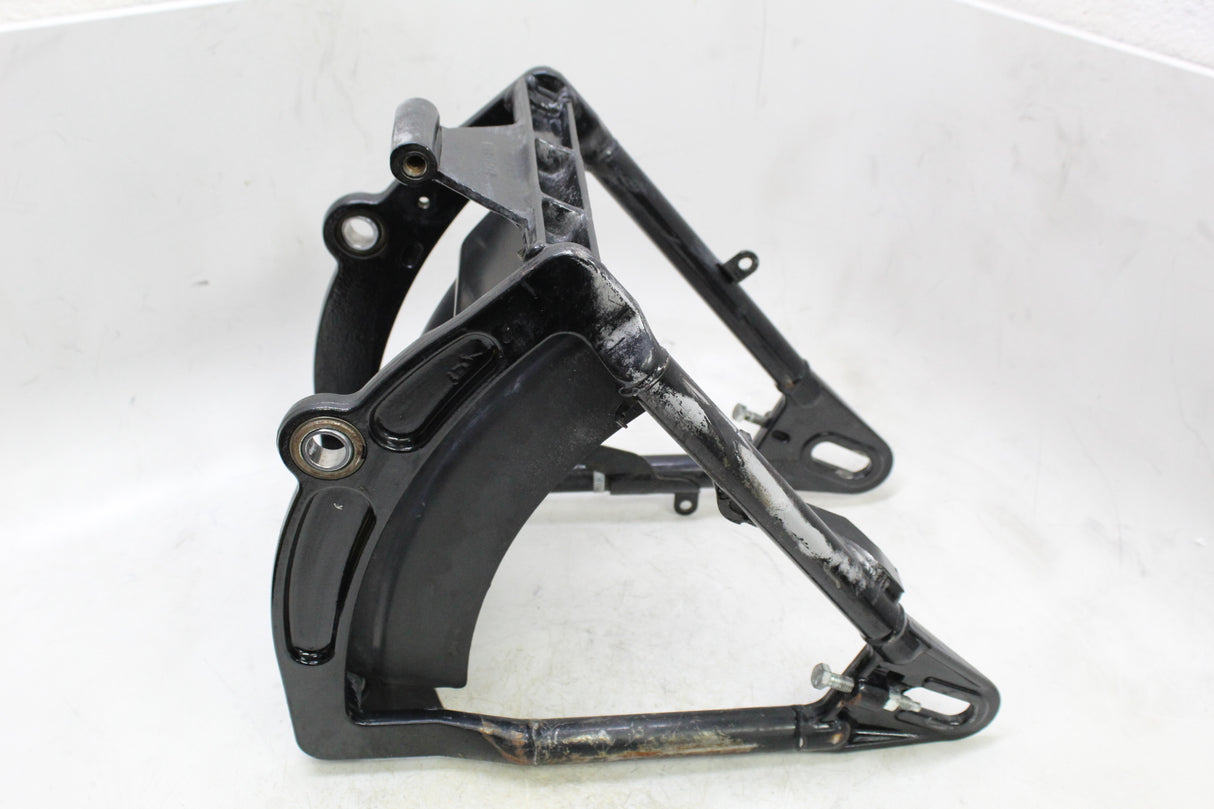 2000 Harley-Davidson Softail Deuce FXSTD OEM REAR SWINGARM BACK SWING ARM