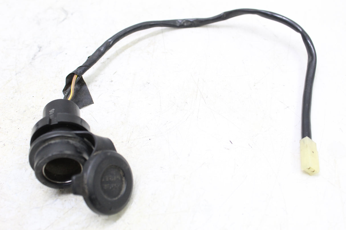 2017 Yamaha FZ10 OEM ACCESSORY SOCKET PLUG OUTLET