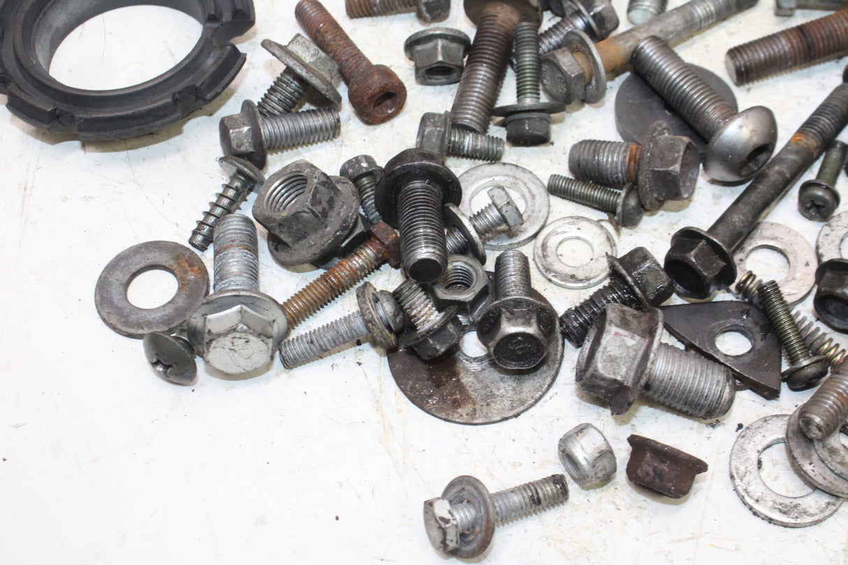 2007 Yamaha V Star 650 XVS650 OEM ENGINE MOUNTING BOLTS HARDWARE MOTOR SCREWS