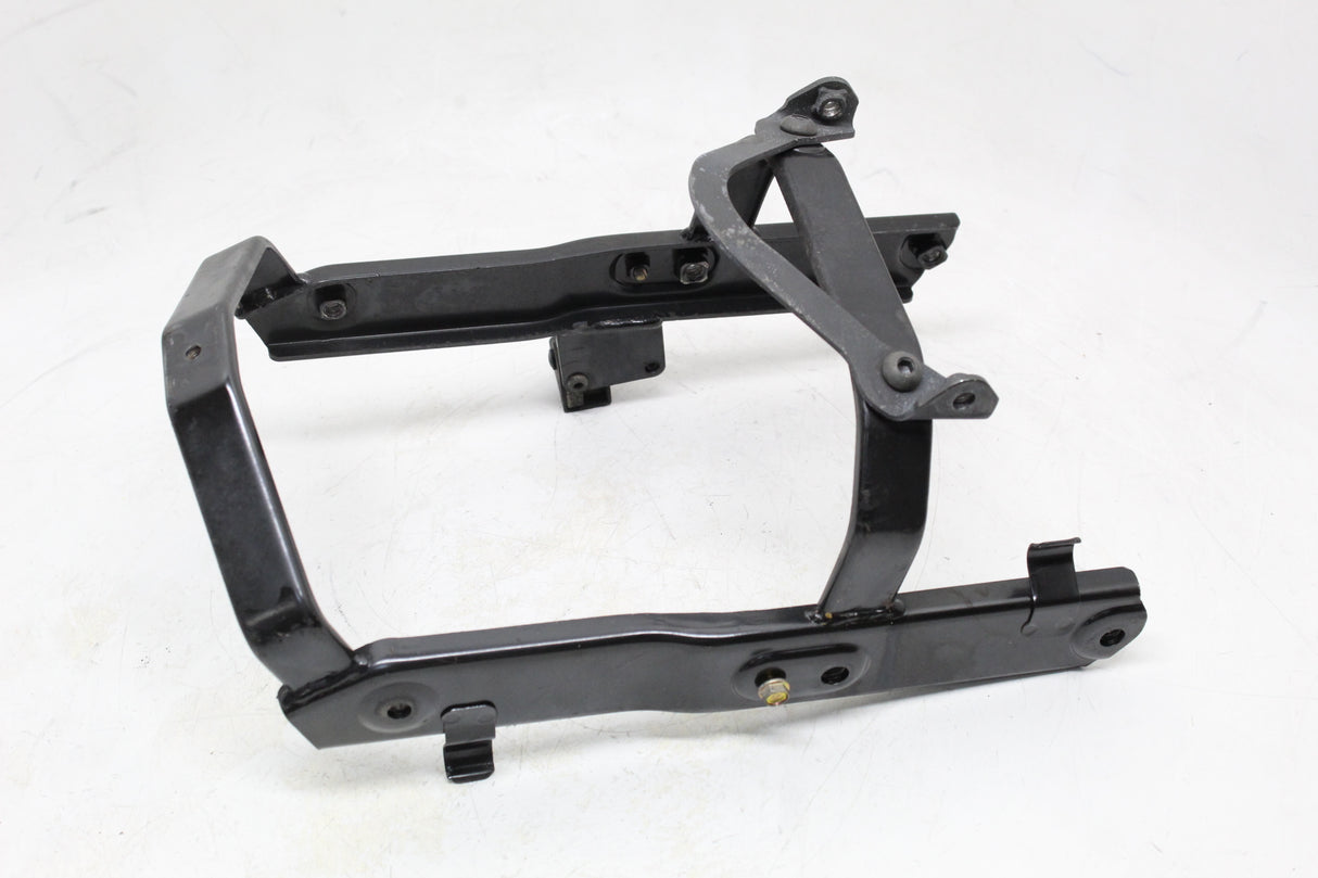 2005 Honda VTX1300S VTX1300 OEM REAR BACK FENDER MOUNT BRACKET