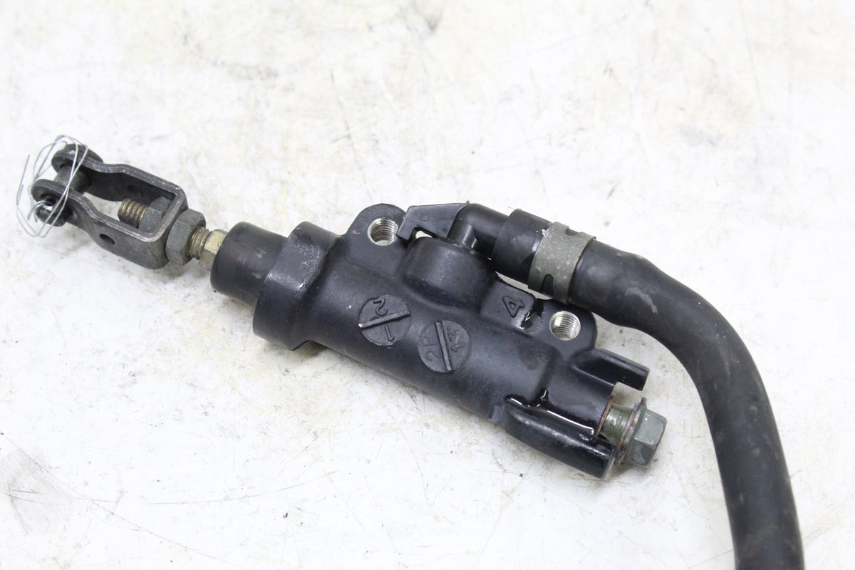 2003 YAMAHA FZ1 FZS1000 FAZER OEM REAR BRAKE MASTER CYLINDER RESERVOIR