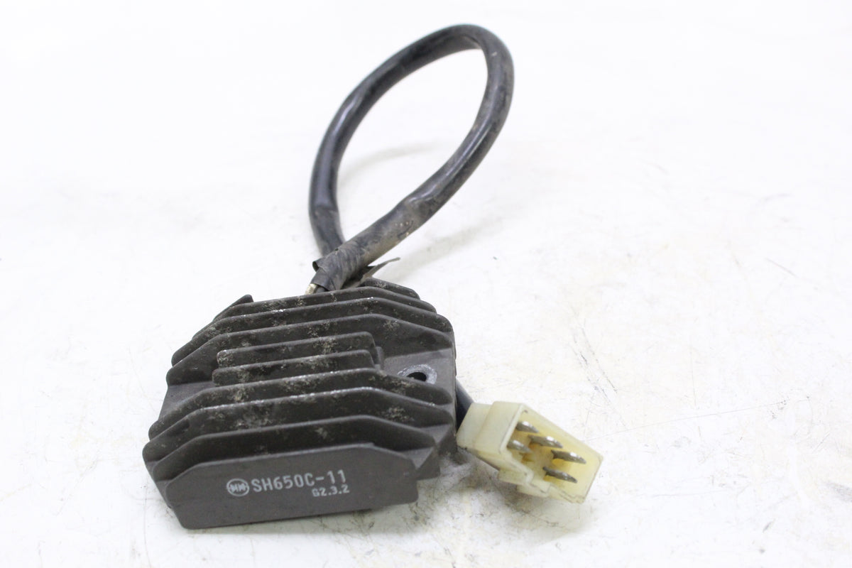2003 Yamaha FZ1 FZS1000 Fazer OEM Rectifier Voltage Regulator