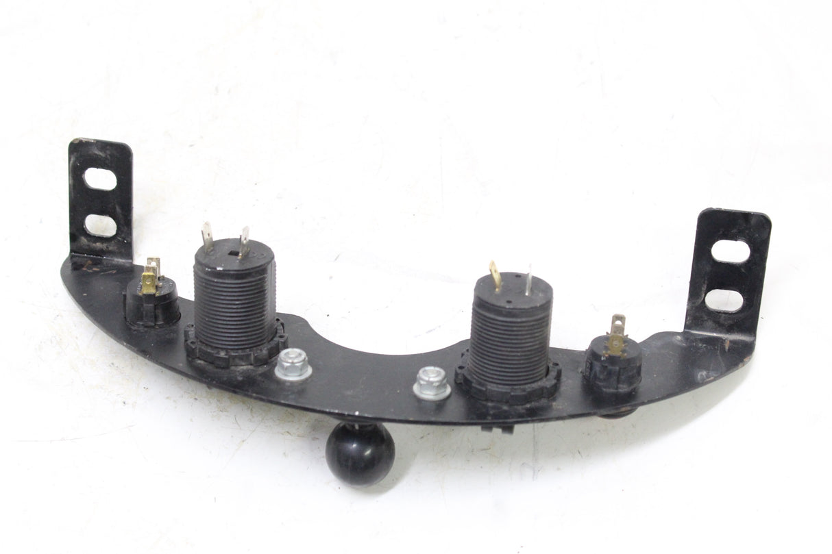 2011 KAWASAKI KLR650 LOWER DASH USB 12V POWER SOCKET SWITCH BALL MOUNT