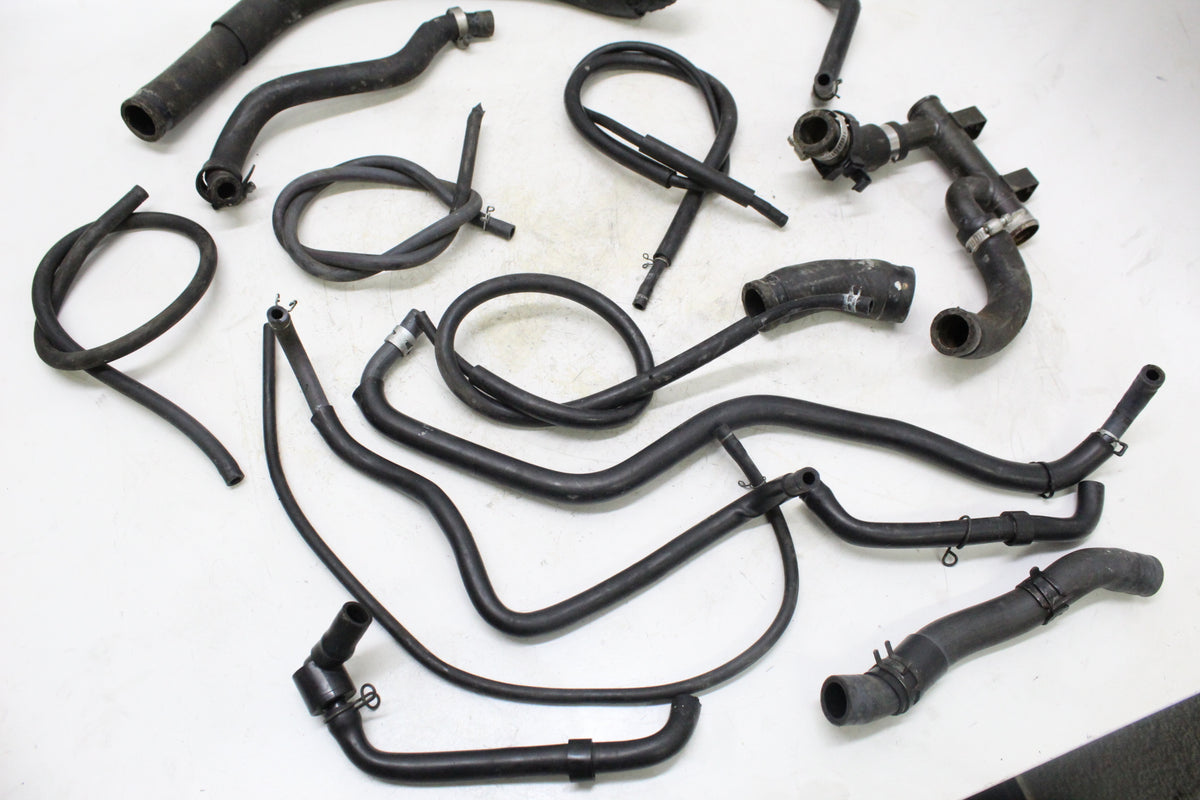 2003 YAMAHA FZ1 FZS1000 FAZER ENGINE COOLANT BREATHER HOSES PIPES LOT