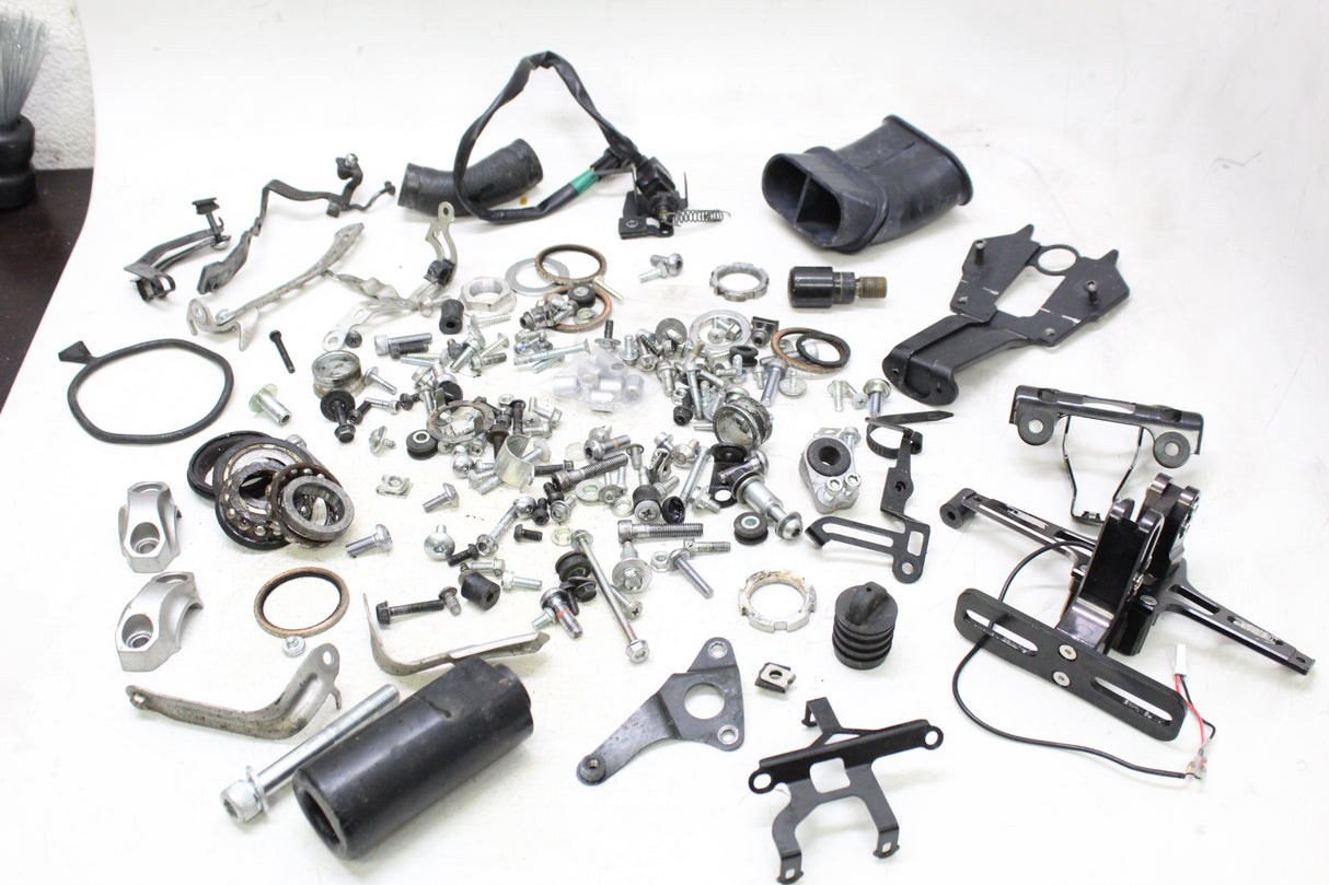 2017 Yamaha FZ10 OEM BOLTS BRACKETS SET