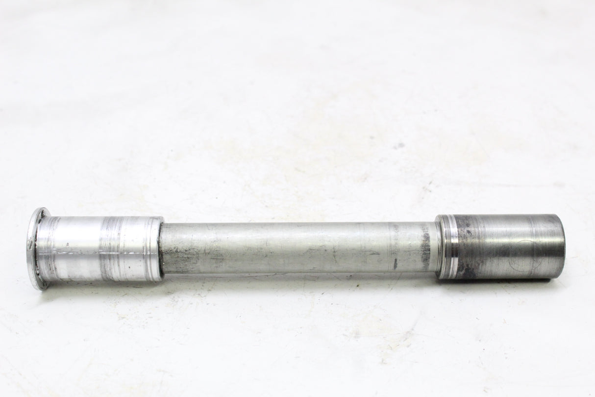 2004 SUZUKI GSXR600 OEM FRONT WHEEL AXLE SHAFT PIVOT BOLT