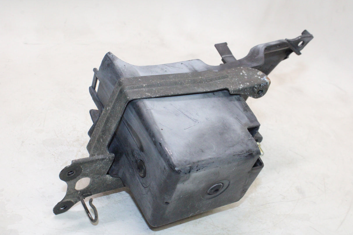 1995 Honda Shadow VLX 600 VT600C OEM REAR BACK TAIL UNDERTAIL BATTERY TRAY