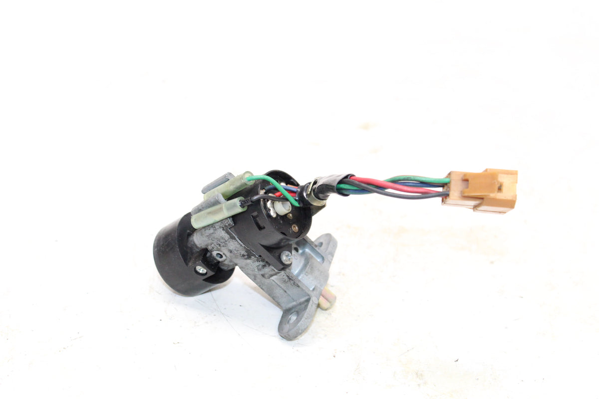 1983 Yamaha XC180 Riva 180 OEM Ignition Main Switch Lock NO KEY