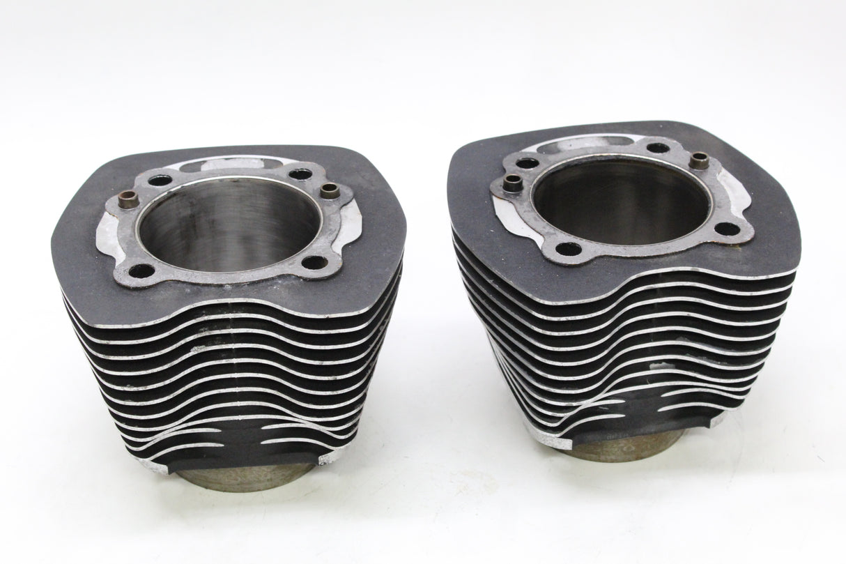 2015 Harley-Davidson Road Glide FLTRXS Special OEM CYLINDER BLOCK JUGS