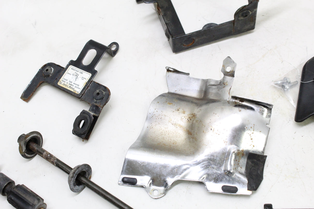 1996 Honda Shadow ACE 1100 VT1100 OEM MOUNTING BRACKETS MOUNTS STAY SET KIT