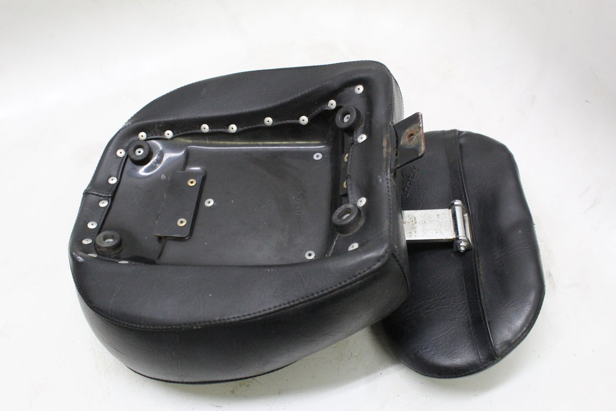2005 KAWASAKI VULCAN 1500 VN1500 CLASSIC MUSTANG FRONT REAR SEAT SET