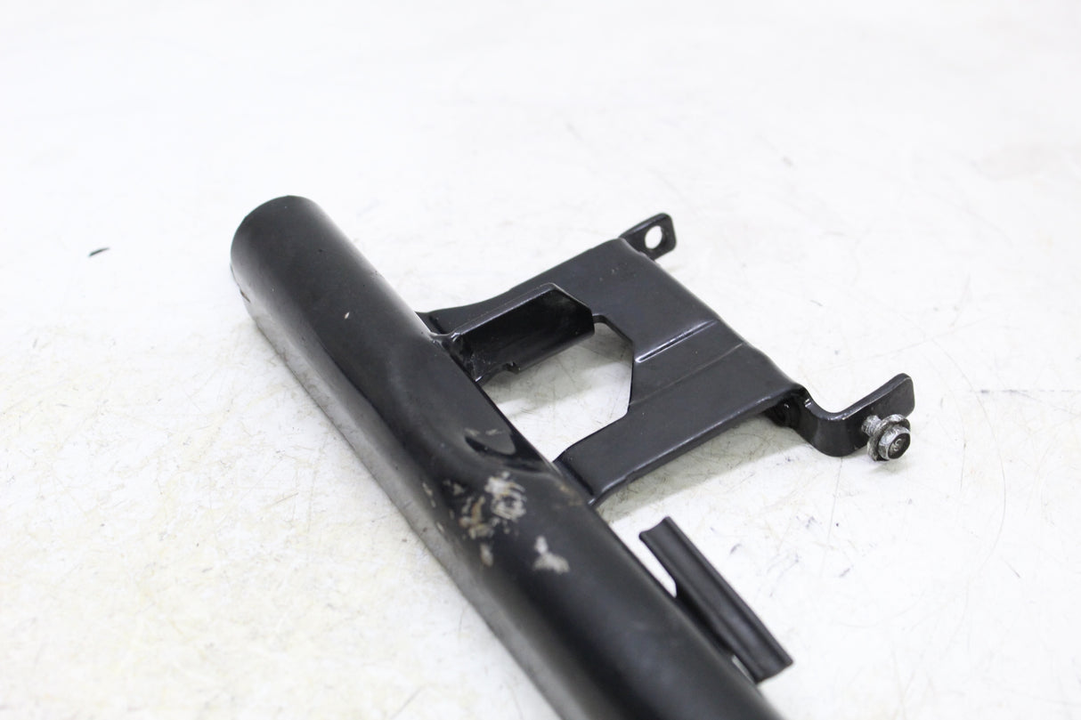 2000 Harley-Davidson Softail Deuce FXSTD OEM MUFFLER SUPPORT EXHAUST MOUNT