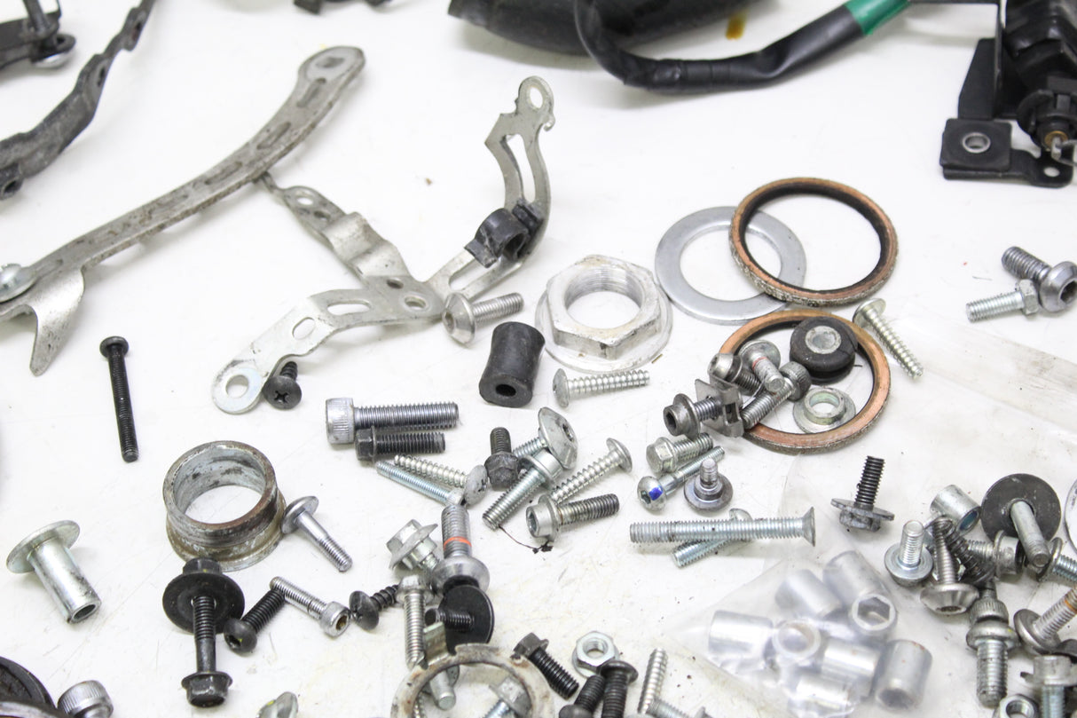 2017 Yamaha FZ10 OEM BOLTS BRACKETS SET