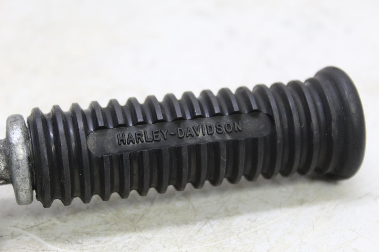2000 Harley-Davidson Softail Deuce FXSTD OEM LEFT REAR BACK PASSENGER PEG