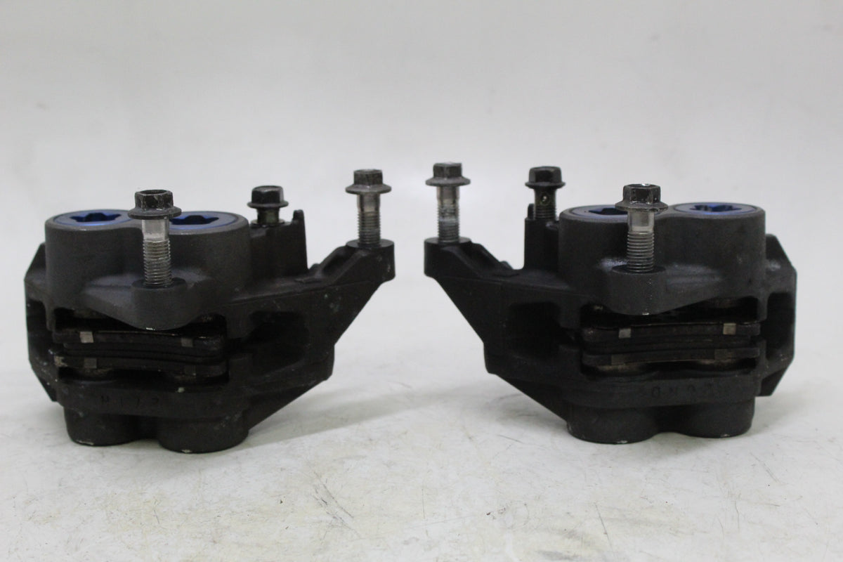 2003 YAMAHA FZ1 FZS1000 FAZER OEM FRONT BRAKE CALIPERS LEFT RIGHT PAIR