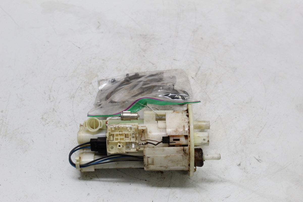 2009 Yamaha YZF-R6S OEM Fuel Pump Assembly With Mounting Ring And Hardware