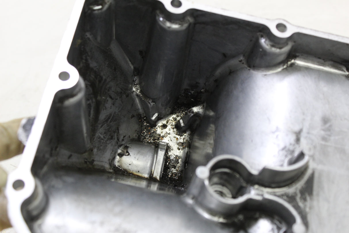 2007 Suzuki GSXR750 OEM ENGINE MOTOR BOTTOM OIL PAN COVER