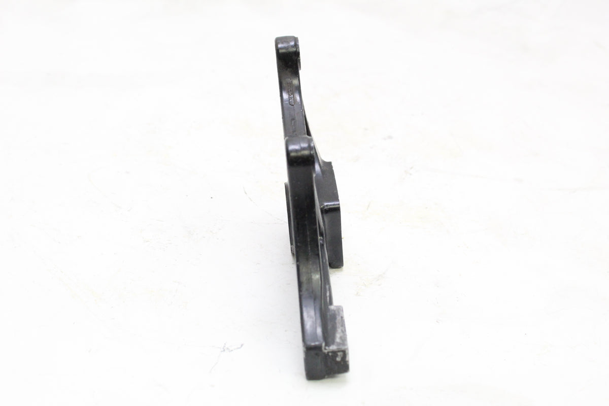 2004 SUZUKI GSXR600 OEM REAR BRAKE CALIPER MOUNT BRACKET HANGER