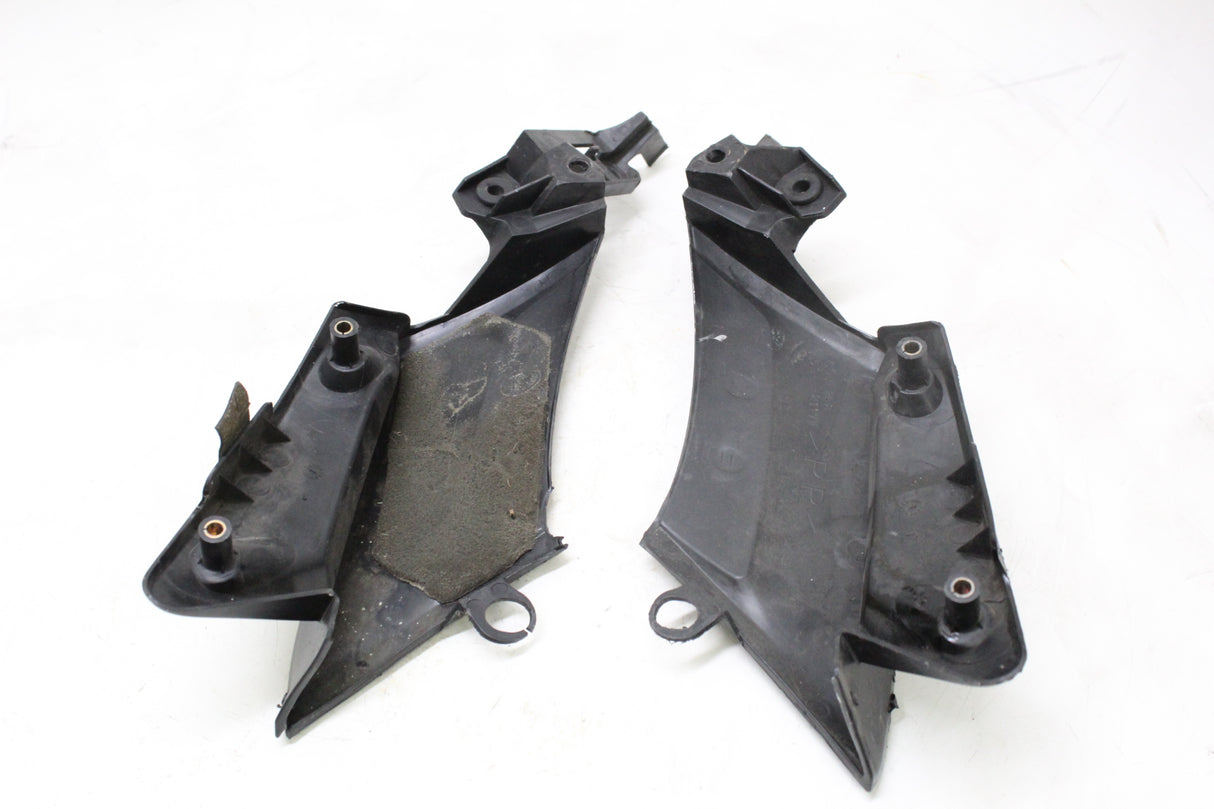 2005 Yamaha YZF R6 OEM LEFT RIGHT LOWER MID SIDE FAIRING COWL PAIR