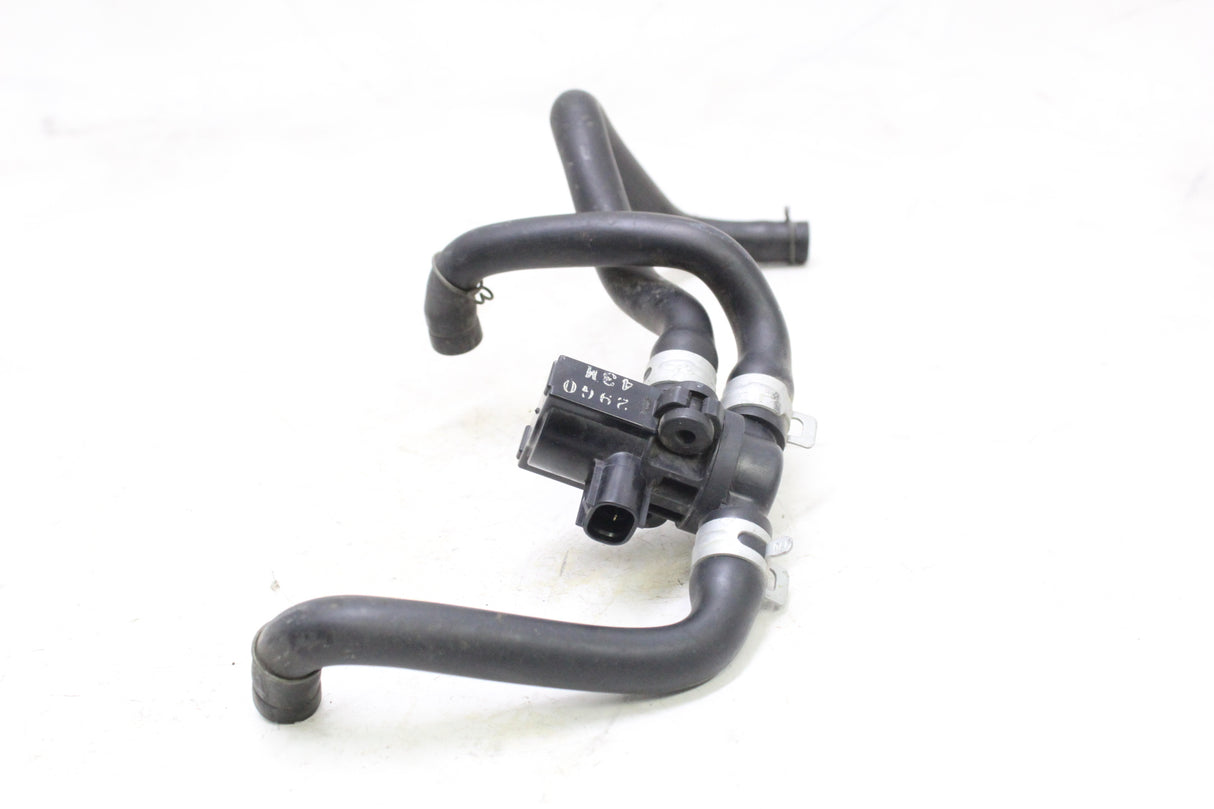 2004 SUZUKI GSXR600 OEM SECONDARY AIR PAIR VALVE SOLENOID W HOSES