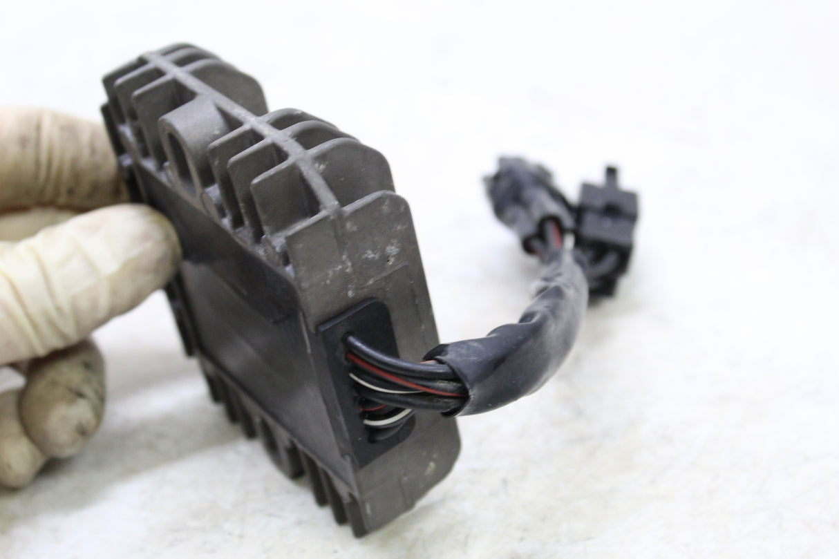 2006 Suzuki SV650 OEM RECTIFIER VOLTAGE REGULATOR