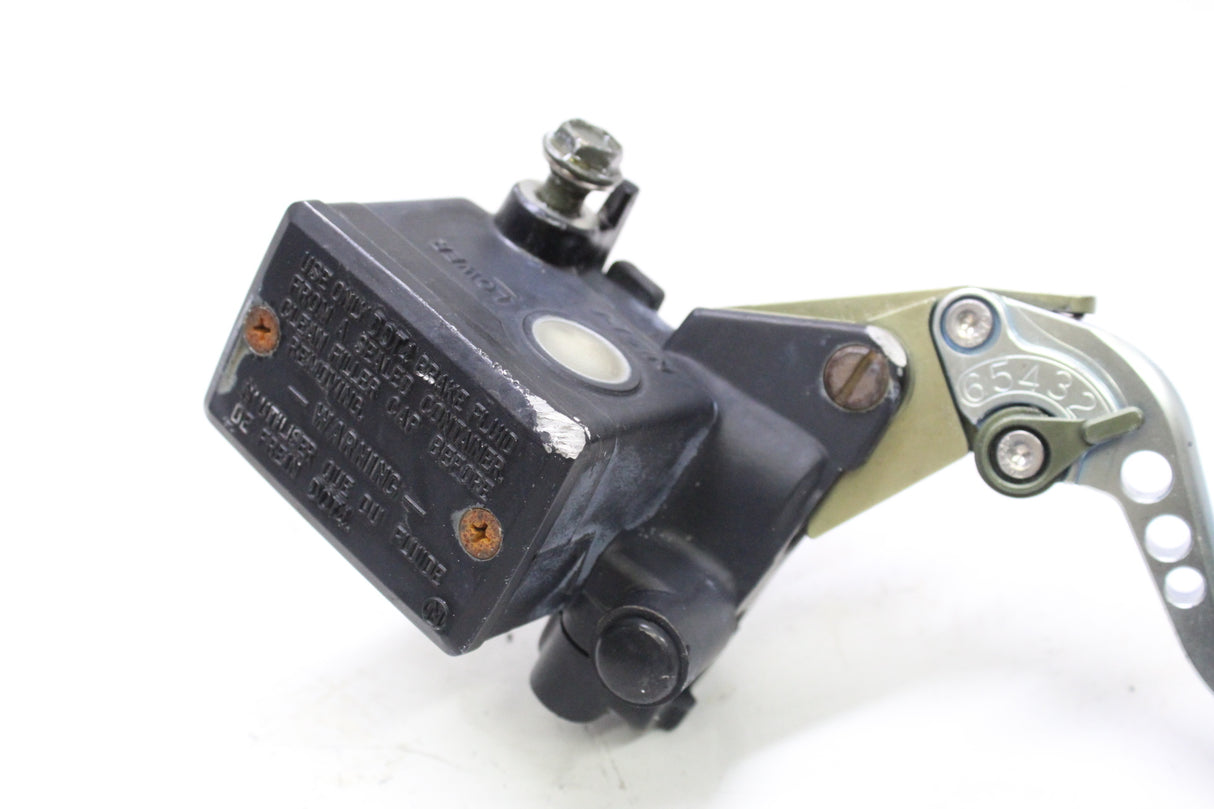 2005 KAWASAKI NINJA 250R EX250 FRONT BRAKE MASTER CYLINDER W LEVER