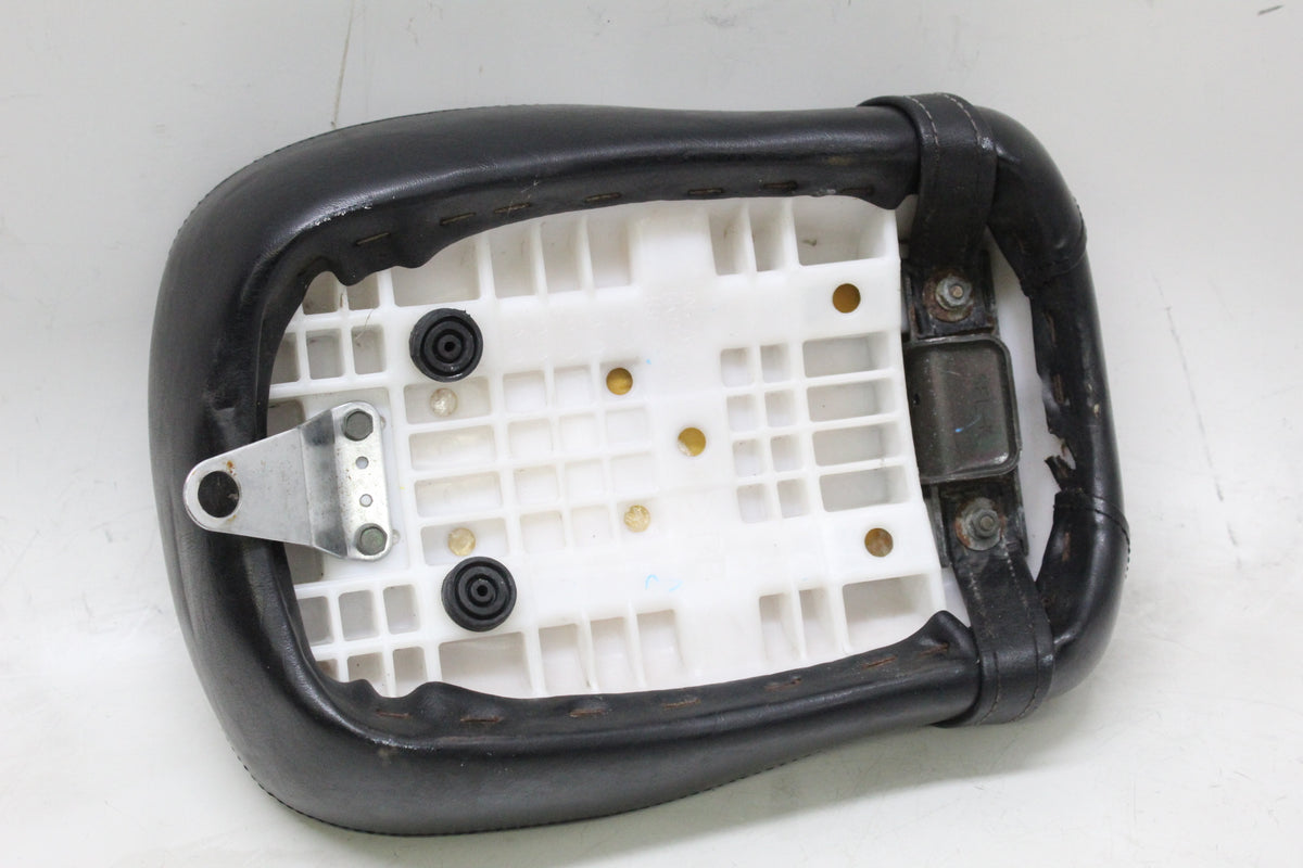 2007 YAMAHA XVS650 V STAR 650 OEM REAR PASSENGER SEAT TANDEM