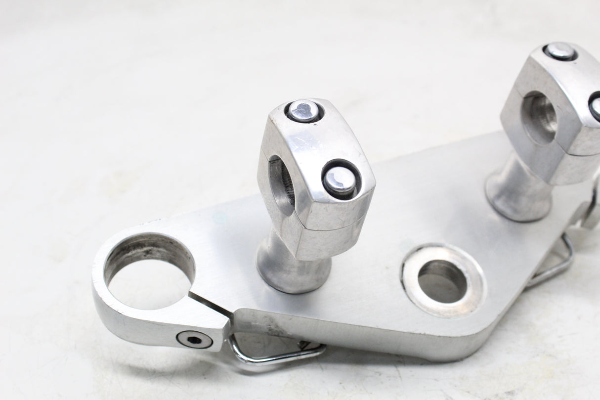 2005 Honda VTX1300S VTX1300 OEM FORKS UPPER TRIPLE TREE CLAMP