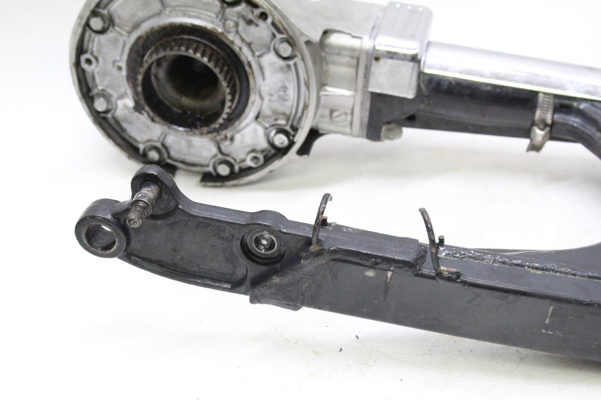 2005 KAWASAKI VULCAN 1500 VN1500 CLASSIC OEM SWINGARM FINAL DRIVE ASSEMBLY