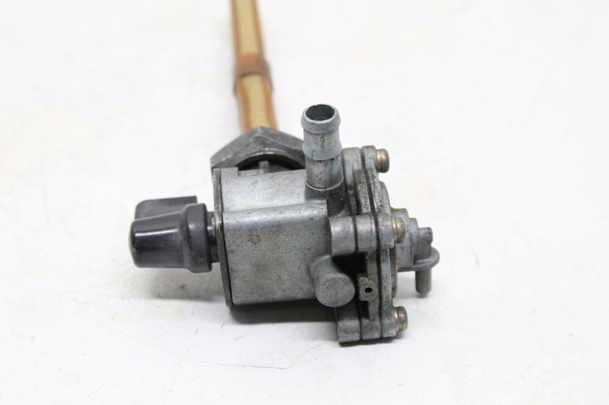 2005 Honda VTX1300S VTX1300 OEM FUEL GAS TANK PETCOCK SHUT ON OFF VALVE