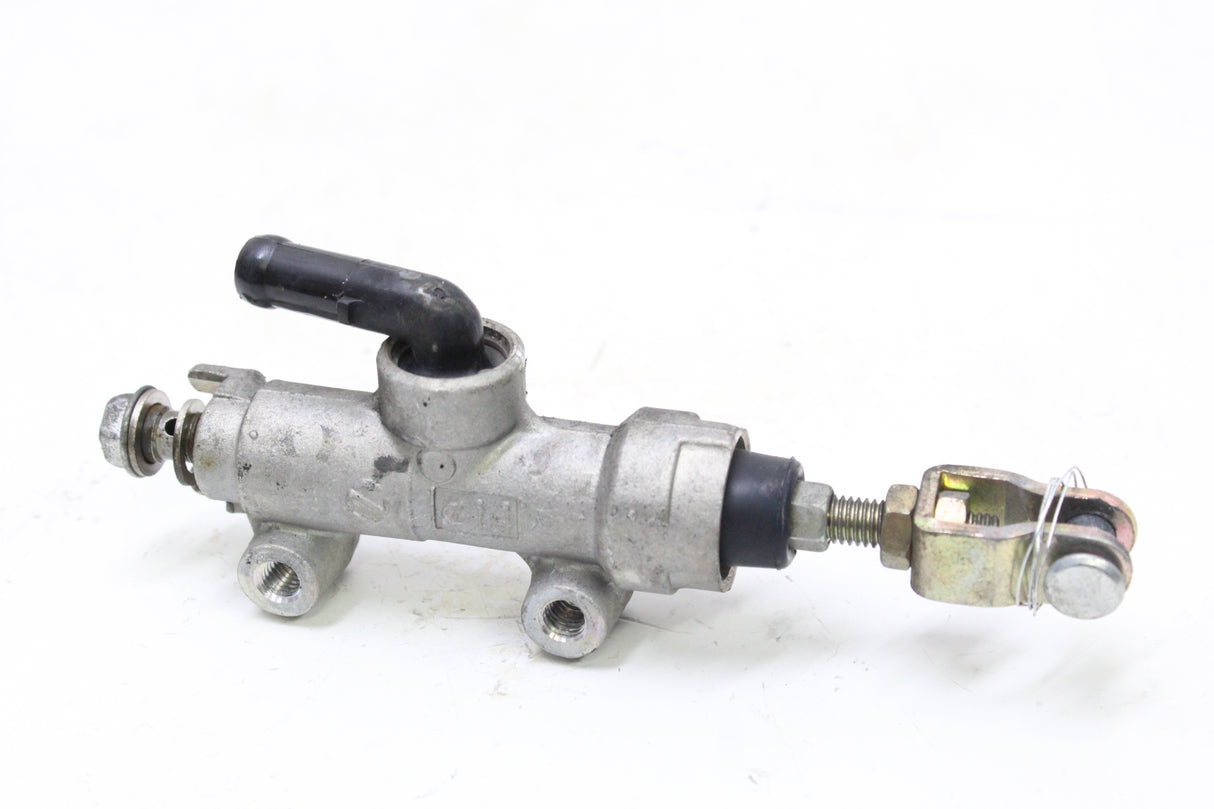 1992 KAWASAKI NINJA 600R ZX600C OEM REAR BRAKE MASTER CYLINDER