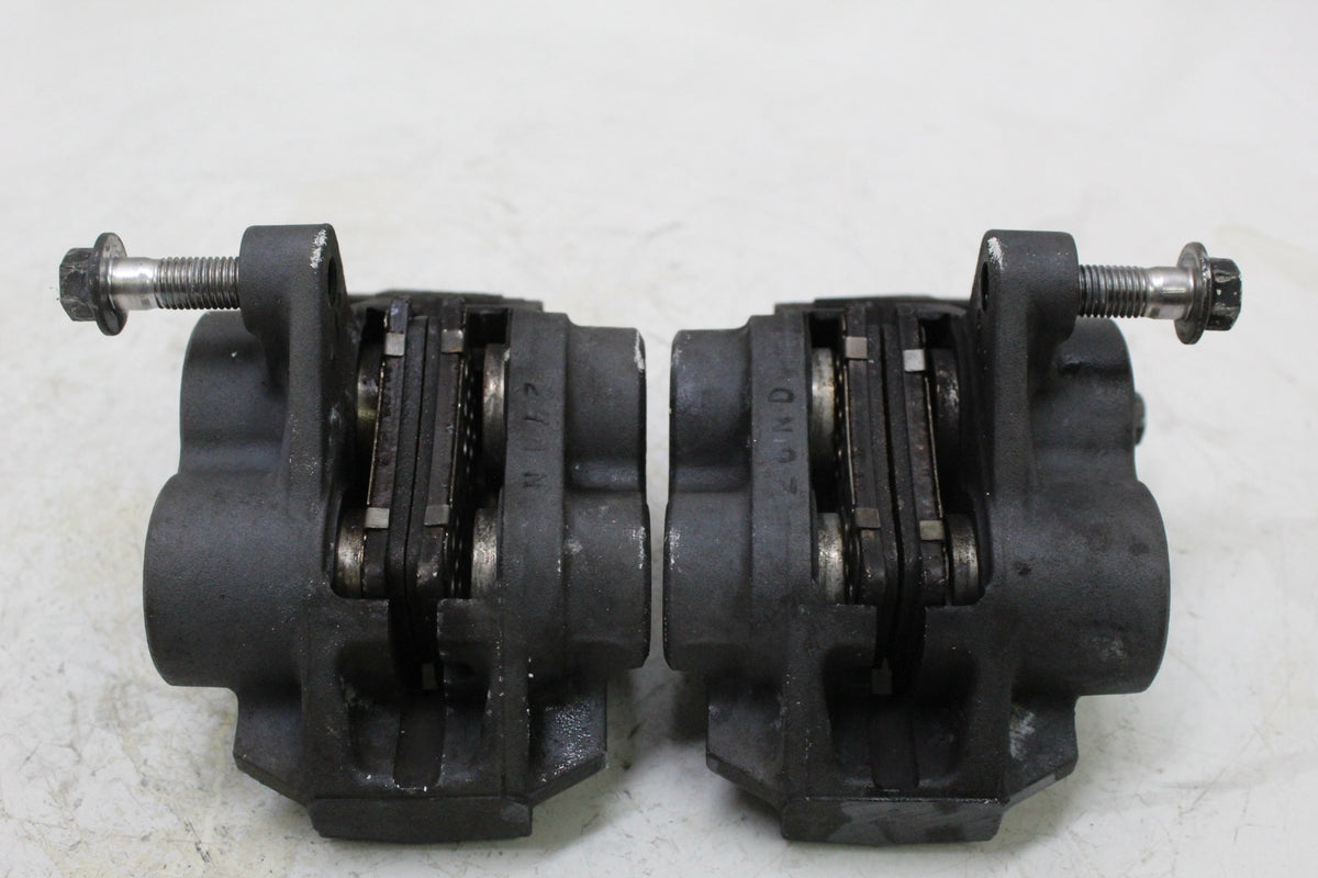 2003 YAMAHA FZ1 FZS1000 FAZER OEM FRONT BRAKE CALIPERS LEFT RIGHT PAIR