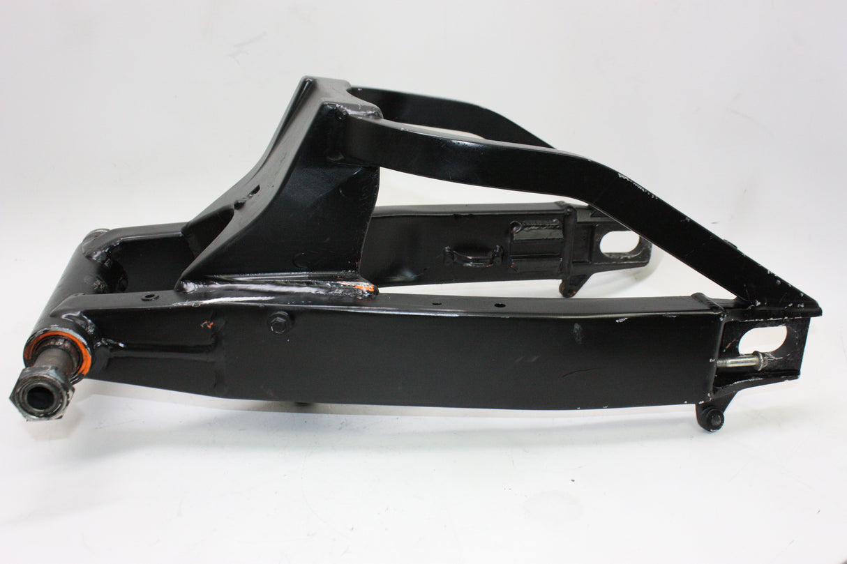 2005 Suzuki GSXR600 OEM REAR SWINGARM BACK SUSPENSION SWING ARM