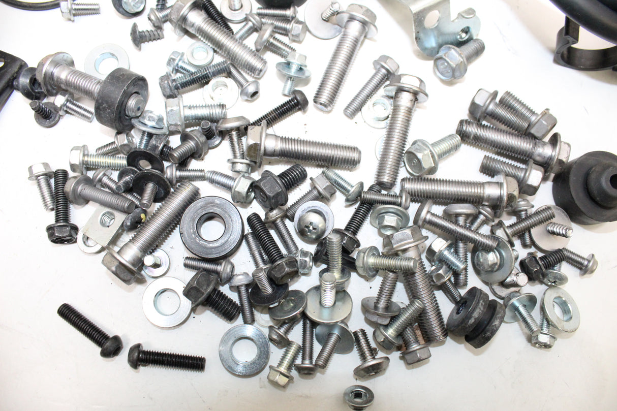 2021 Kawasaki Ninja 400 EX400 OEM ENGINE MOUNTING BOLTS HARDWARE MOTOR SCREWS