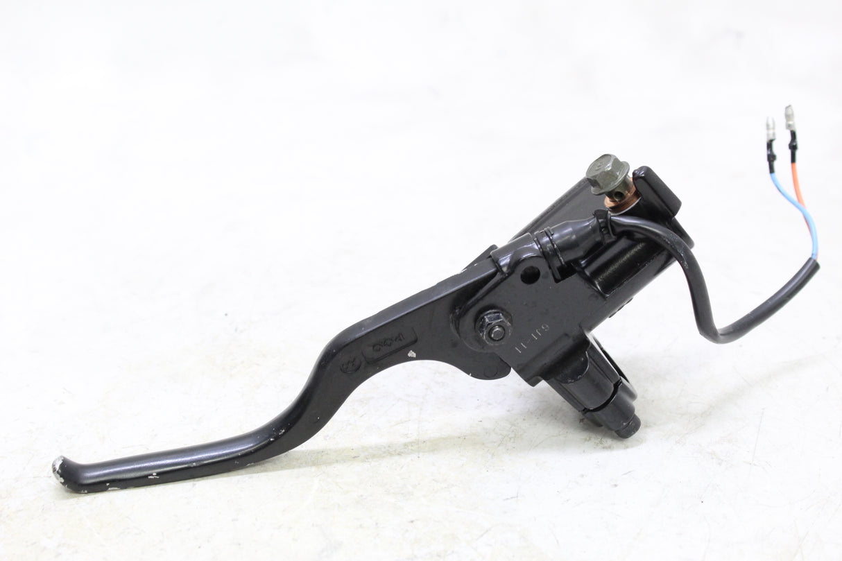 2017 Genuine Scooter Co. Buddy 125 OEM FRONT BRAKE MASTER CYLINDER W/ LEVER