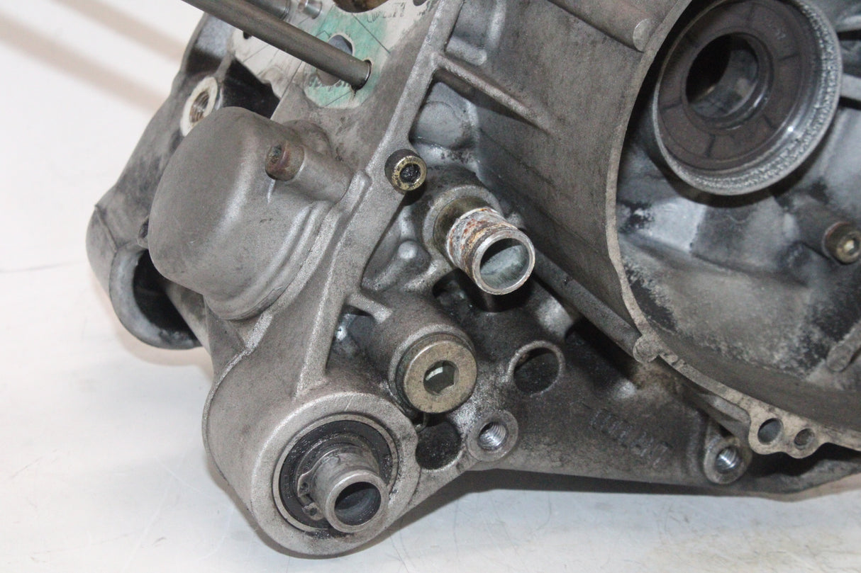 2002 Aprilia Scarabeo 150 OEM ENGINE MOTOR CRANKCASE CRANK CASES BLOCK