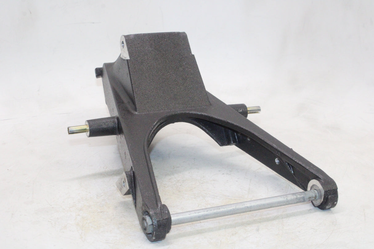 2001 BMW R1100RT OEM FRONT UPPER FRAME BRACKET MOUNT