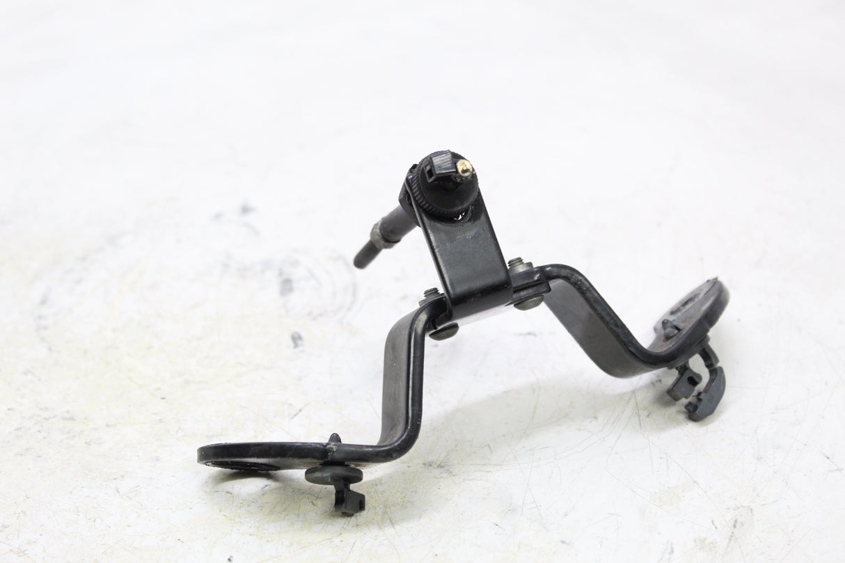 2005 Harley-Davidson Sportster 883 XL883 OEM TOP CENTER ENGINE LINK BRACKET