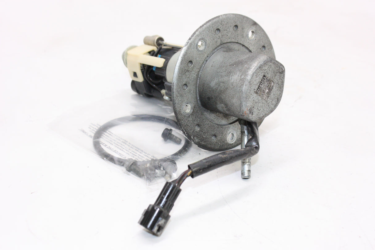 2005 Suzuki GSXR600 OEM FUEL PUMP GAS PETROL SENDER UNIT