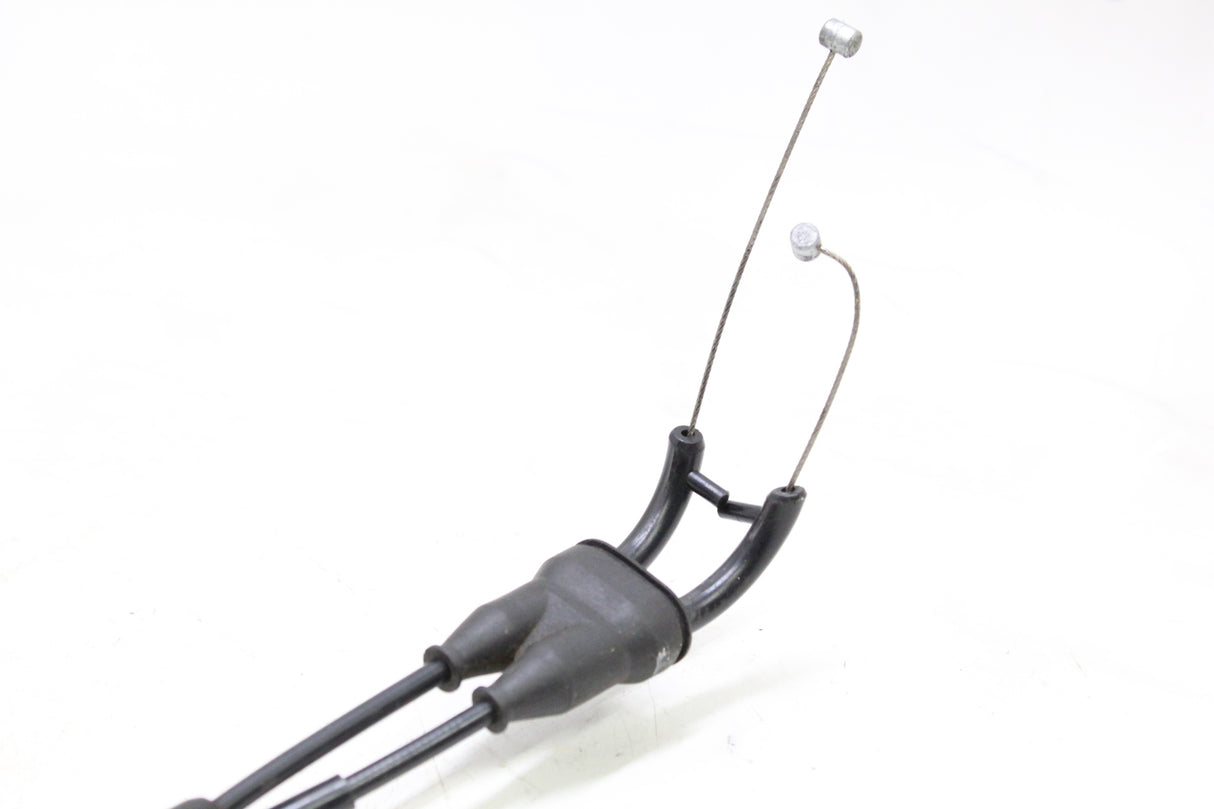 2004 Yamaha YZF R1 04-06 OEM THROTTLE CABLES LINES