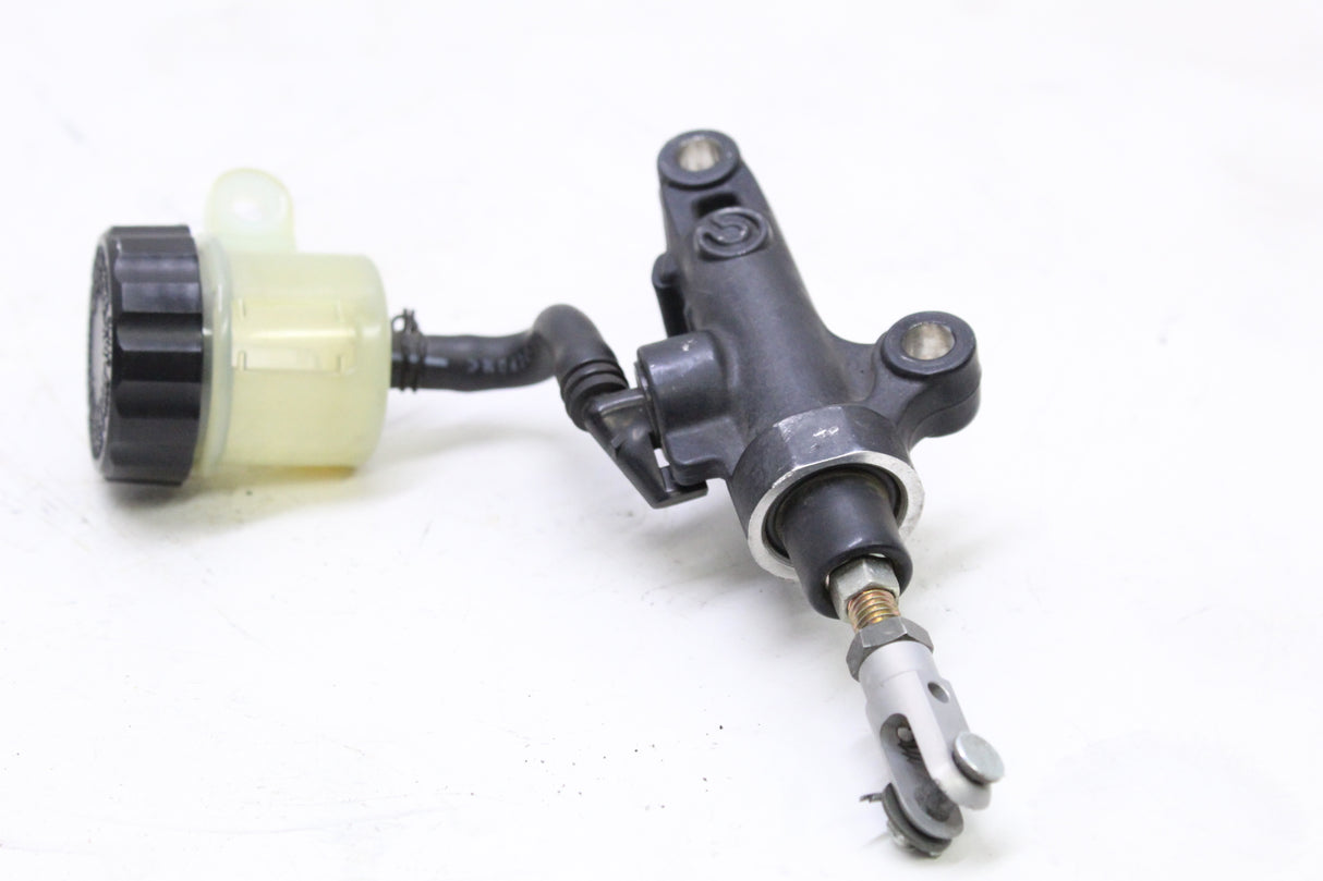 2004 Yamaha YZF R1 04-06 OEM REAR BACK BRAKE MASTER CYLINDER W RESERVOIR