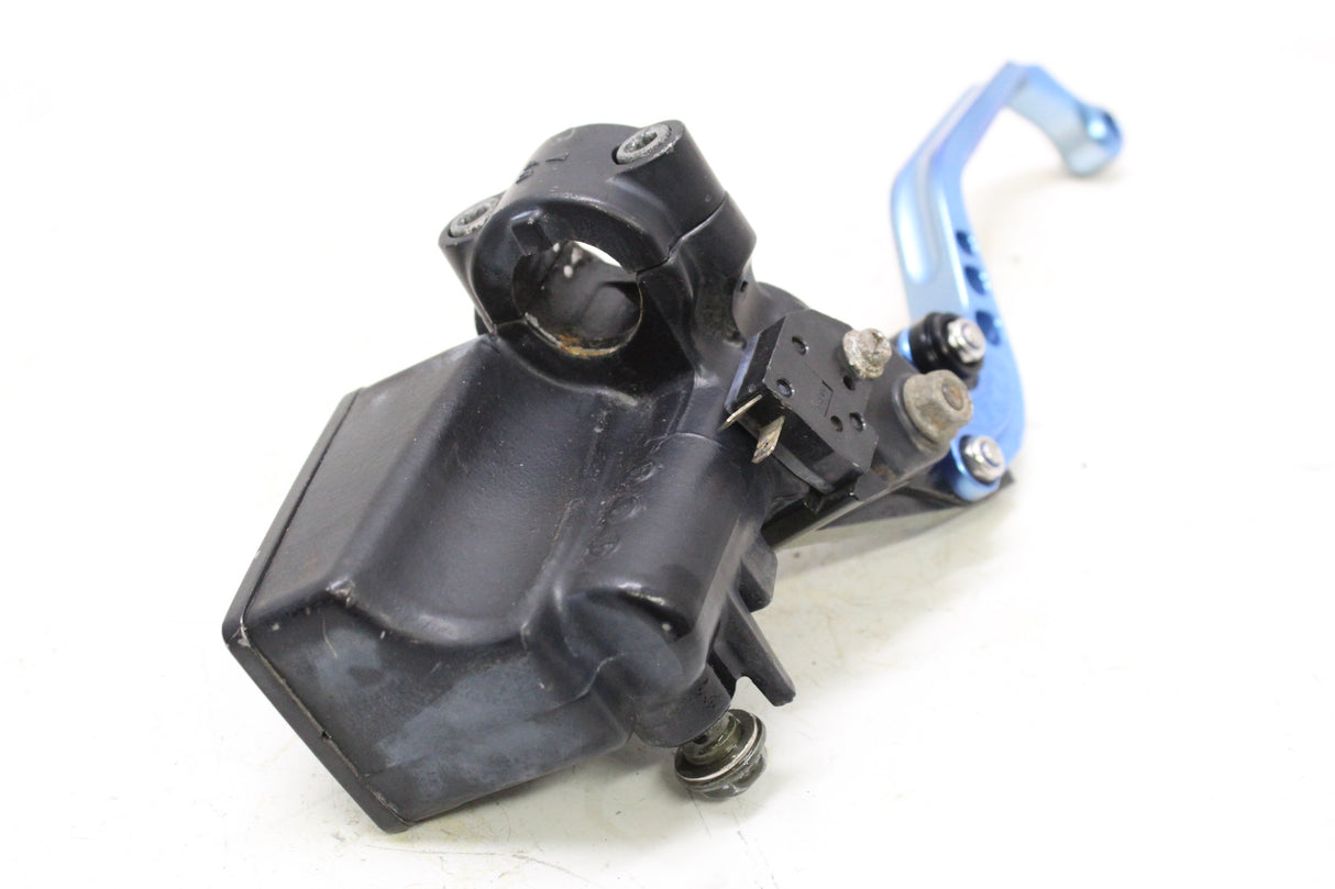 2005 KAWASAKI NINJA 250R EX250 FRONT BRAKE MASTER CYLINDER W LEVER