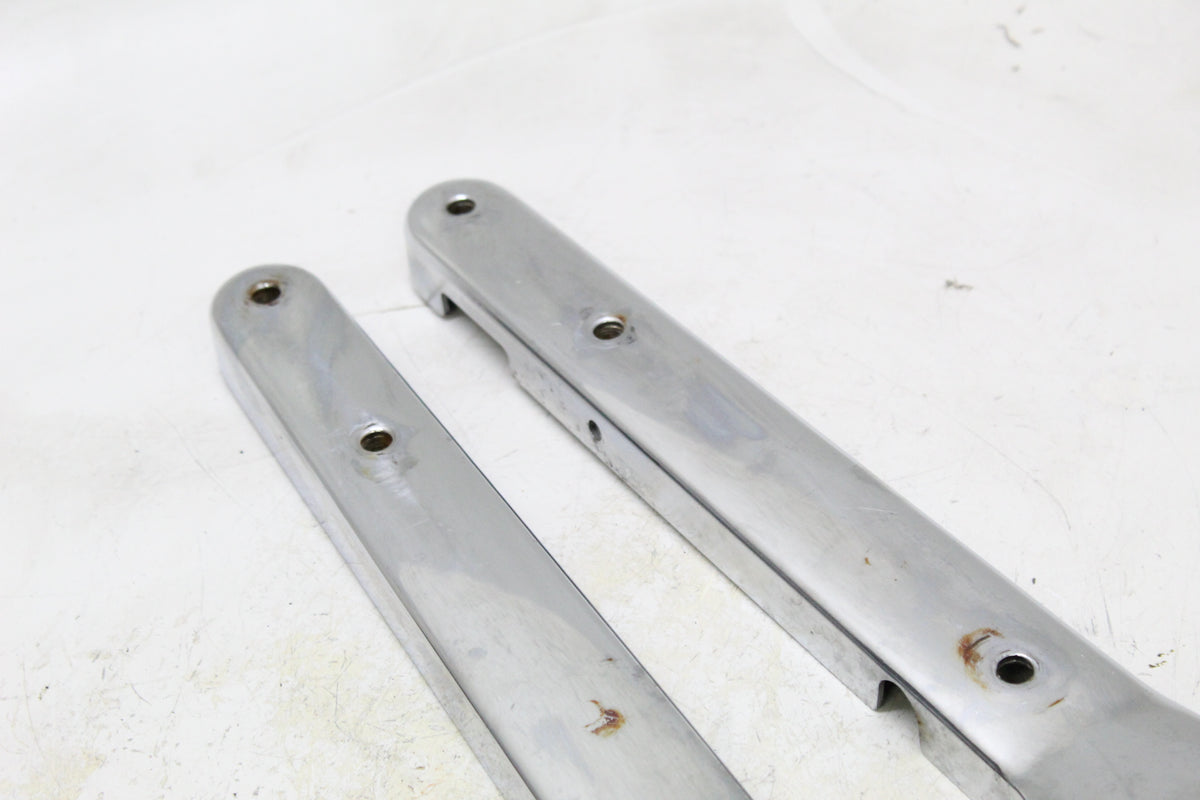 2005 KAWASAKI VULCAN 1500 VN1500 CLASSIC OEM REAR FENDER STRUTS PAIR