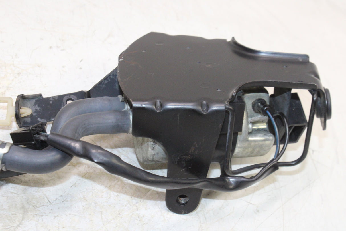2007 Yamaha V Star 650 OEM FUEL PUMP GAS PETROL SENDER UNIT