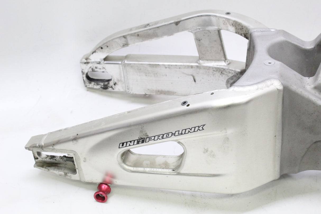 2006 Honda CBR600RR OEM REAR SWINGARM BACK SUSPENSION SWING ARM