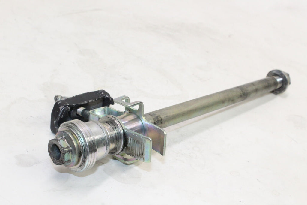 2015-18 Yamaha Yzf R3 Rear Axle Back Wheel Rim Pivot Bolt Axel 1Wd-25381-00-00